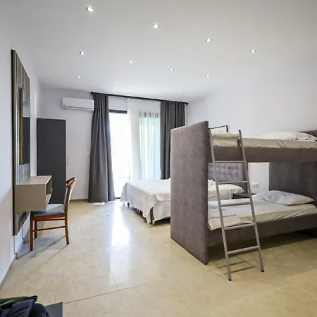 아파트 Sithonia Palace Ormília