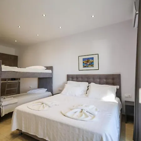 아파트 Sithonia Palace Ormília